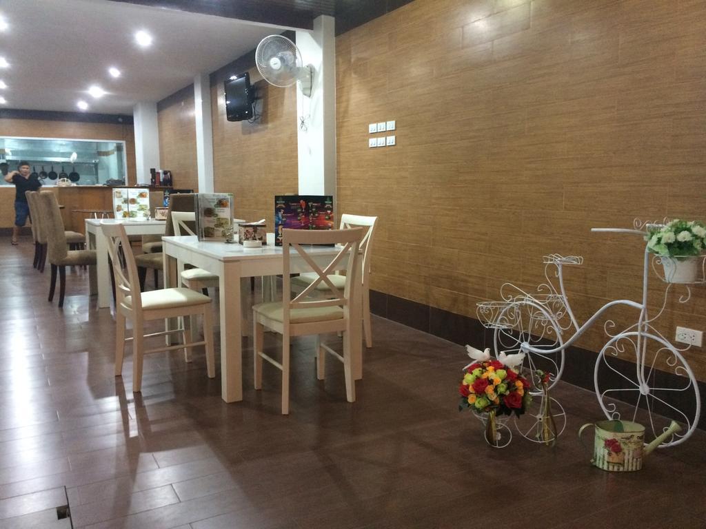 Dacha Beach Aparthotel Pattaya Exterior foto